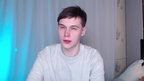 Snapshot of littlesadcabbage chatting on 03.12.25 Sonnenschein online show from 03.12.25