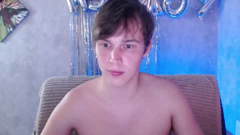 Snapshot of littlesadcabbage chatting on 09.11.25 Sonnenschein online show from 09.11.25