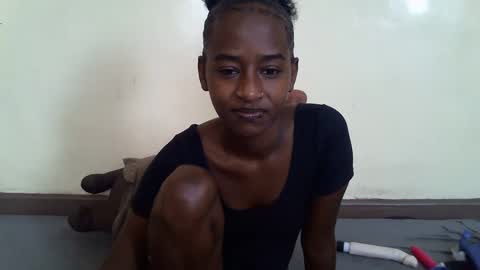 littlesandie online show from 01.25.25