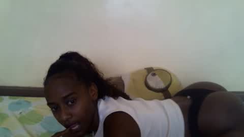 littlesandie online show from 12.04.25