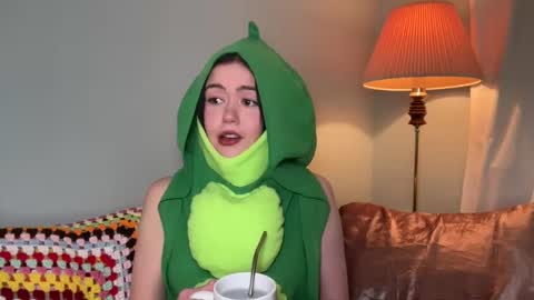 Little Sugar Pea  online show from 01.12.25