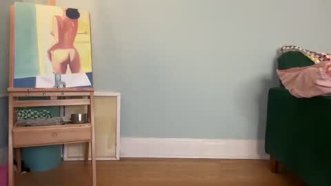 Little Sugar Pea  online show from 09.10.25