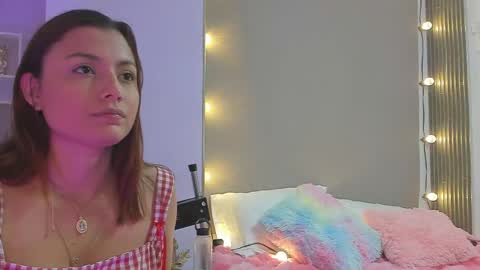 Snapshot of littletammy4u chatting on 04.15.26 Tammy online show from 04.15.26