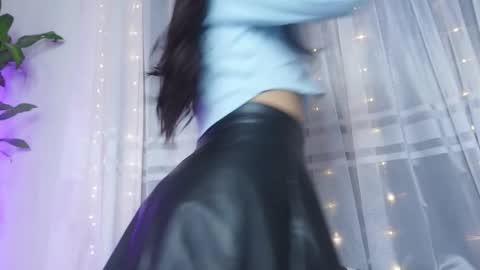 Snapshot of littletammy_ chatting on 10.16.25 littletammy_ online show from 10.16.25