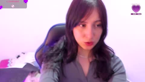 Snapshot of livemakio chatting on 01.23.25 Liz online show from 01.23.25