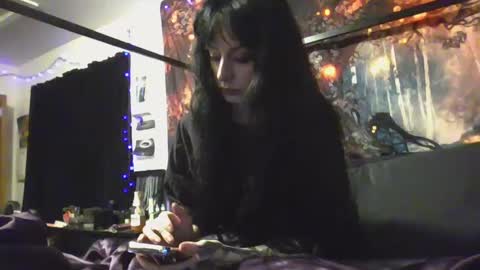 Liv Mirage online show from 02.01.25