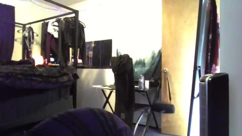 Liv Mirage online show from 02.14.25