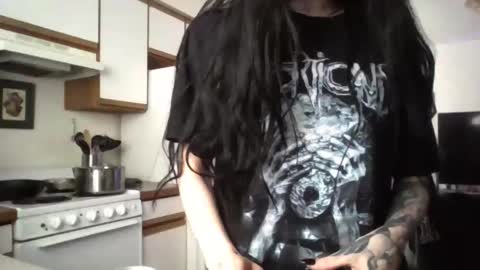 Liv Mirage online show from 03.04.26