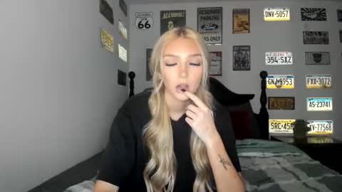 Livvy online show from 02.03.26