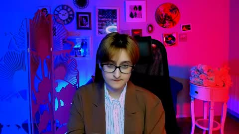 LixeLuna online show from 04.07.26