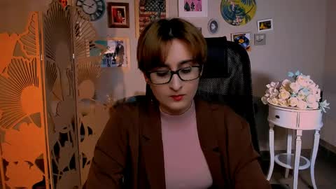 LixeLuna online show from 04.08.26