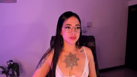 Snapshot of lixie_ chatting on 02.13.25 Vanessa online show from 02.13.25