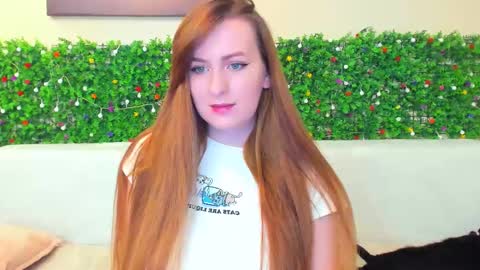 Snapshot of liya_gorgeous chatting on 12.12.24 liya_gorgeous online show from 12.12.24