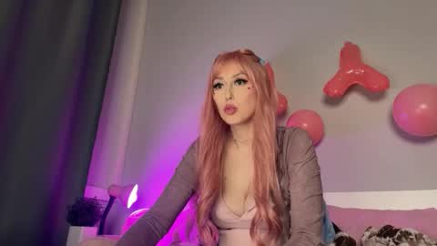 Snapshot of liya_ray chatting on 09.27.25 Liya Ray online show from 09.27.25