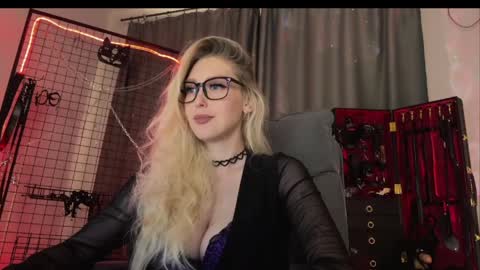 Liya Ray online show from 04.06.26