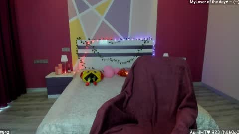 Girl next door online show from 04.14.26