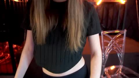 lizatiffanya_ online show from 04.15.26