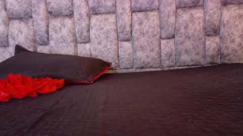  LIZBETH ROSS  online show from 01.10.26