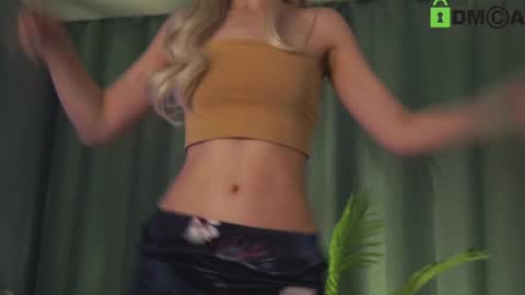 Sunnheart online show from 12.28.24