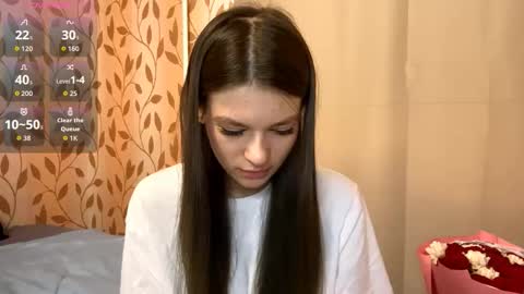 Snapshot of lizbethconnett chatting on 09.20.25 Kate online show from 09.20.25