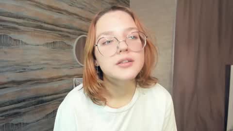 Snapshot of lizbethhaith chatting on 12.11.24 Lizbeth or Lizzy online show from 12.11.24