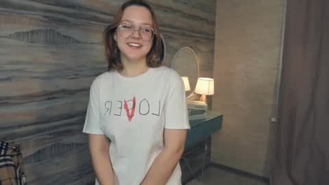 Snapshot of lizbethhaith chatting on 12.12.24 Lizbeth or Lizzy online show from 12.12.24