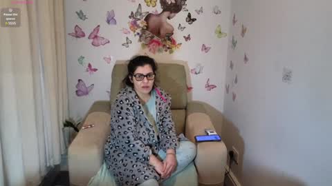 Lizy online show from 01.05.25