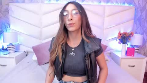 LIZZI online show from 02.14.26