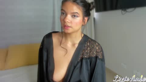 lizzieamber online show from 01.14.25