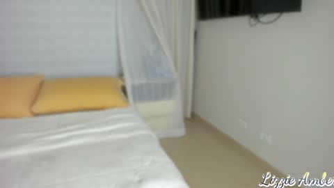 lizzieamber online show from 01.31.25