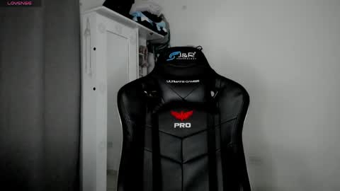 lizzie online show from 03.31.26