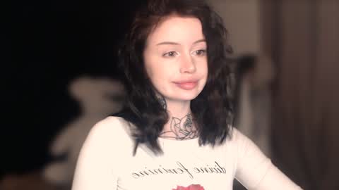 Snapshot of lizziesweety chatting on 01.06.25 liza liza liza online show from 01.06.25