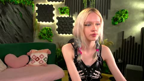 Liza online show from 05.22.26