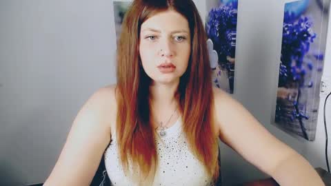 Snapshot of lizzy_koul chatting on 06.19.26 Lizzy3 online show from 06.19.26