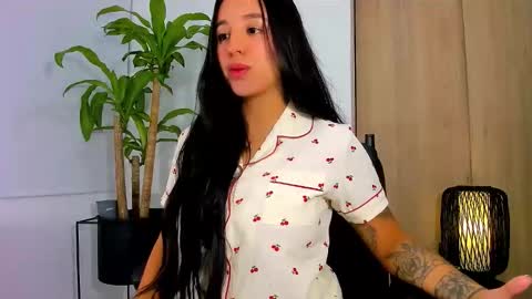 independent model online show from 02.27.26