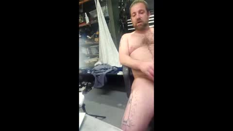 lizzyice8 online show from 12.17.25