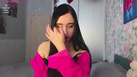 Lizzy 3 online show from 03.25.26