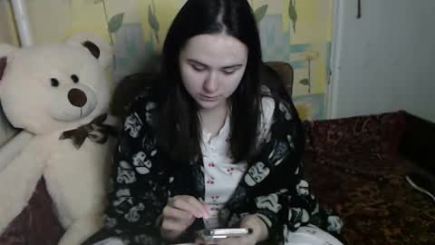 Snapshot of llevella chatting on 11.06.25 Sevy online show from 11.06.25