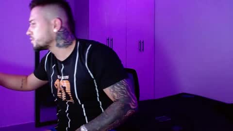 lliamm 2 online show from 05.11.26