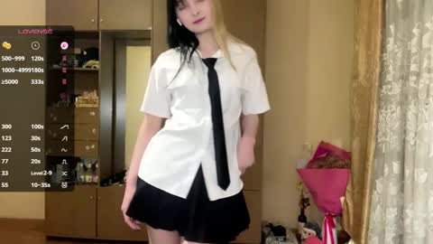 Lana online show from 04.10.26