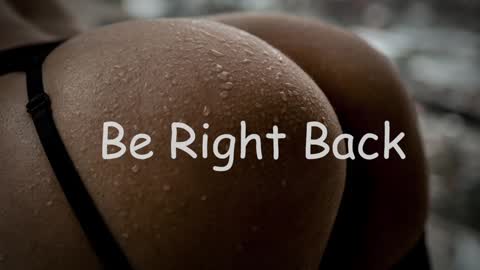 Snapshot of lnnsfw chatting on 01.04.25 Linn my new page online show from 01.04.25