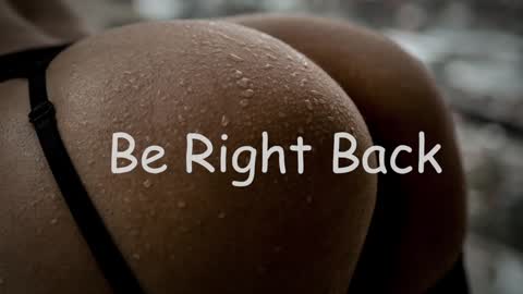 Snapshot of lnnsfw chatting on 01.12.25 Linn my new page online show from 01.12.25