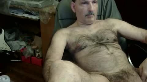 loades182025 online show from 11.19.25