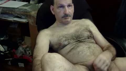 loades182025 online show from 02.04.26