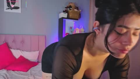 Pamela online show from 12.05.25