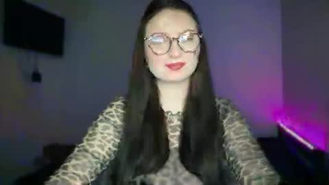 locaalis1 online show from 11.03.25