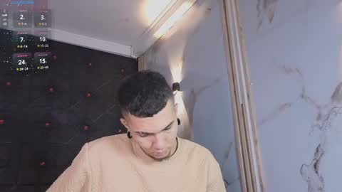 logan_and_rachel online show from 04.10.26