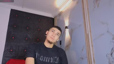 logan_and_rachel online show from 04.15.26