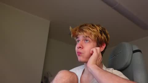 LOGAN FRASER online show from 11.09.25