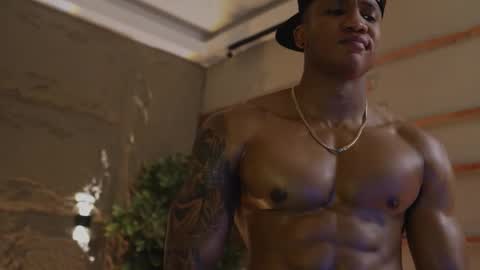 logan_varela online show from 10.16.25